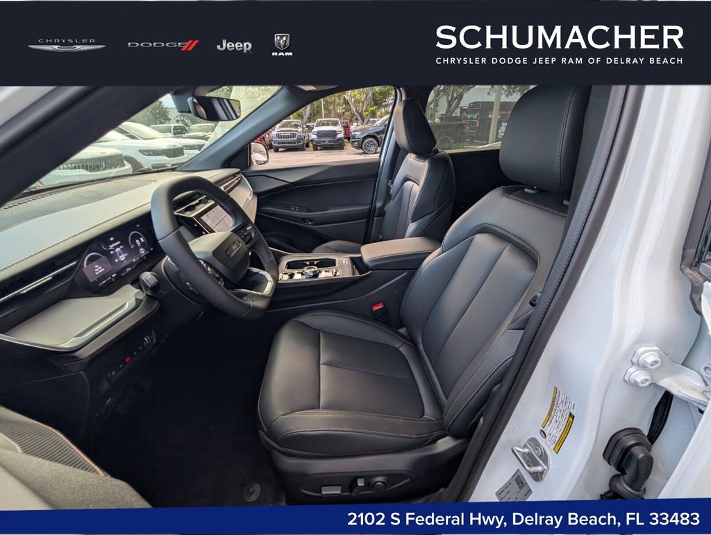 new 2026 Jeep Cherokee car, priced at $37,210