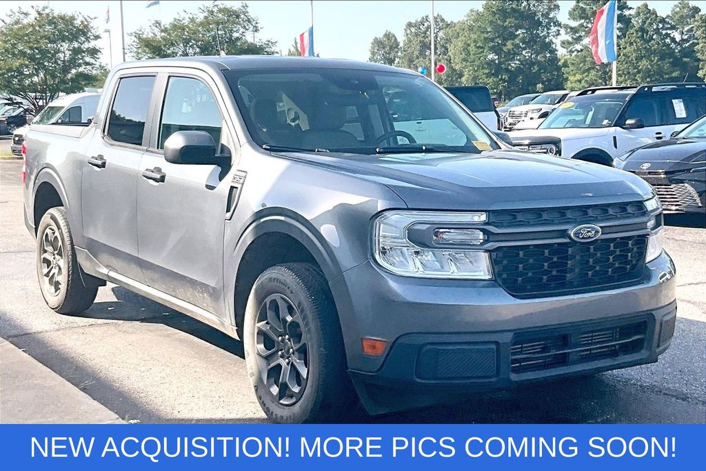 Carbonized Gray Metallic 2022 Ford Maverick Pickup Truck Front-Wheel Drive 8-Speed Automatic