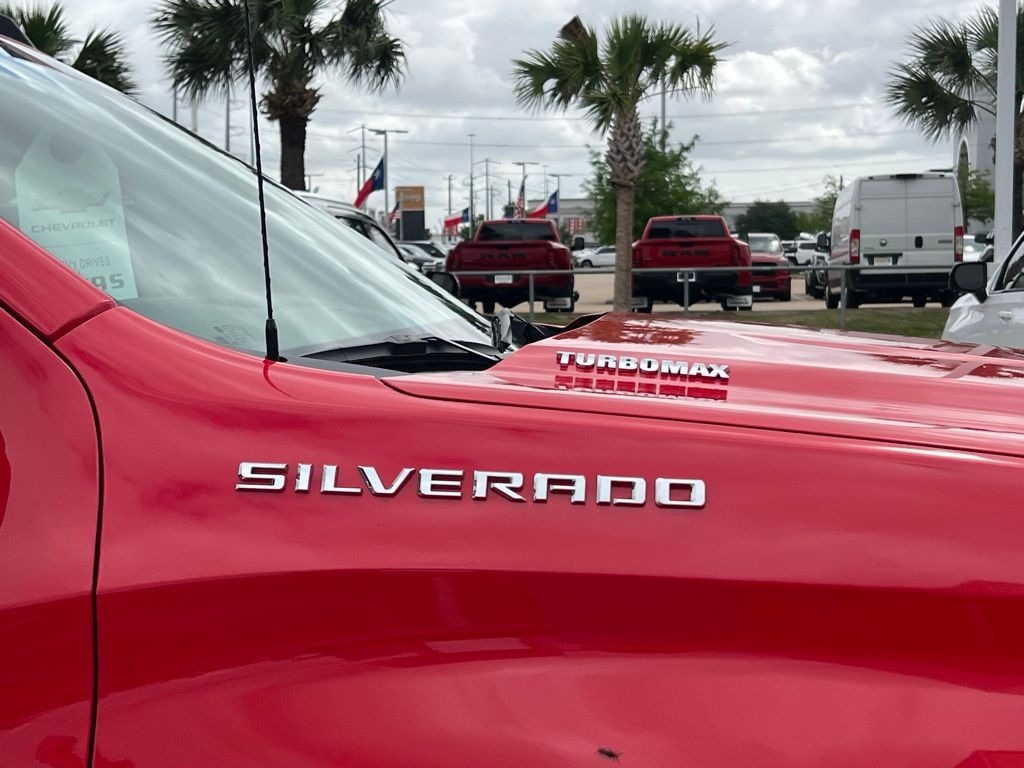 2026 Chevrolet Silverado 1500 Custom - 10