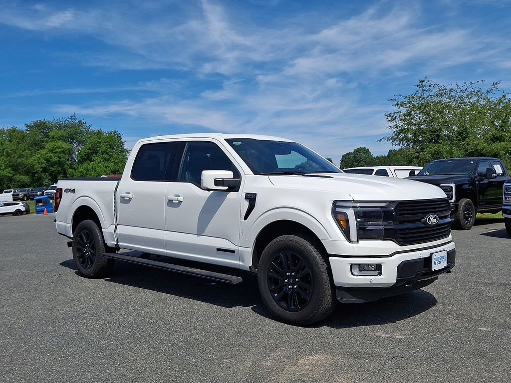 Star White Metallic Tri-Coat 2024 Ford F-150 Platinum SuperCrew 4WD Pickup Truck Four-Wheel Drive Automatic