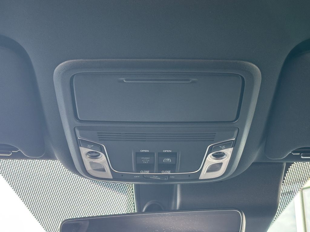 Thumbnail: 2025 Honda Ridgeline - 23