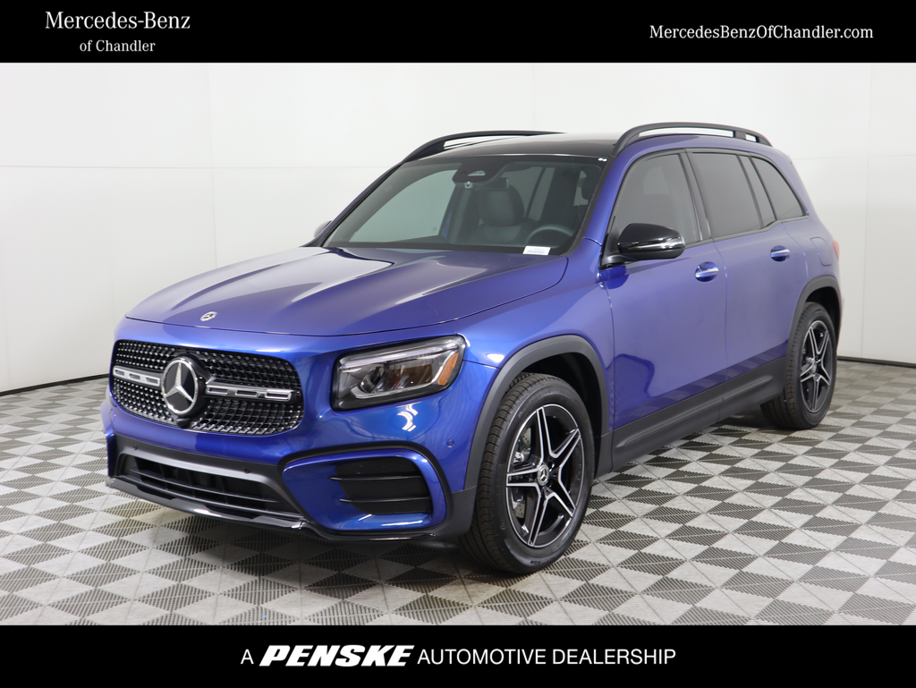 2025 Mercedes-Benz GLB 250 Hero Image