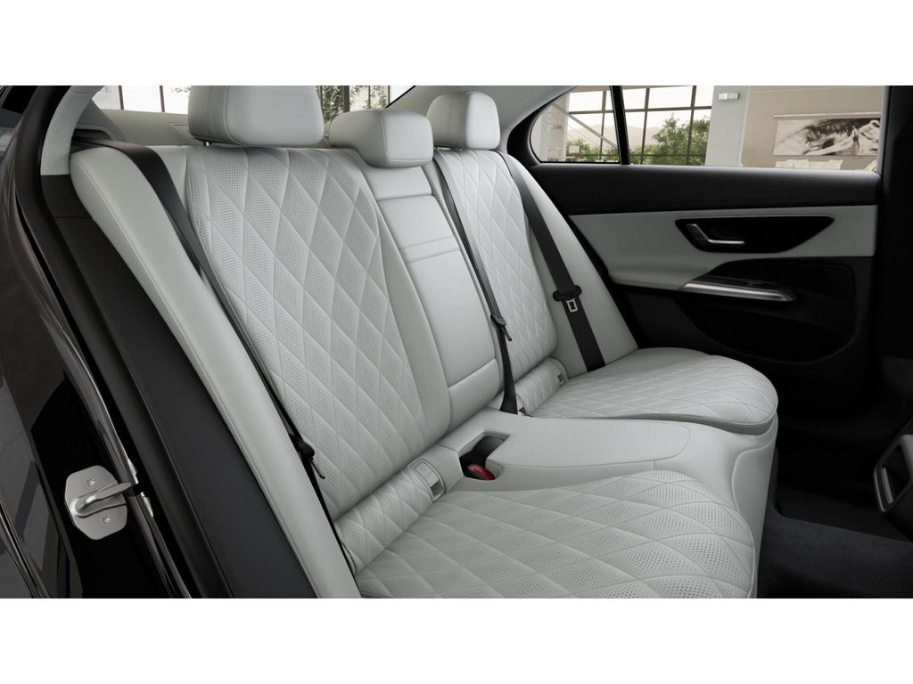 Thumbnail: 2026 Mercedes-Benz E-Class - 5