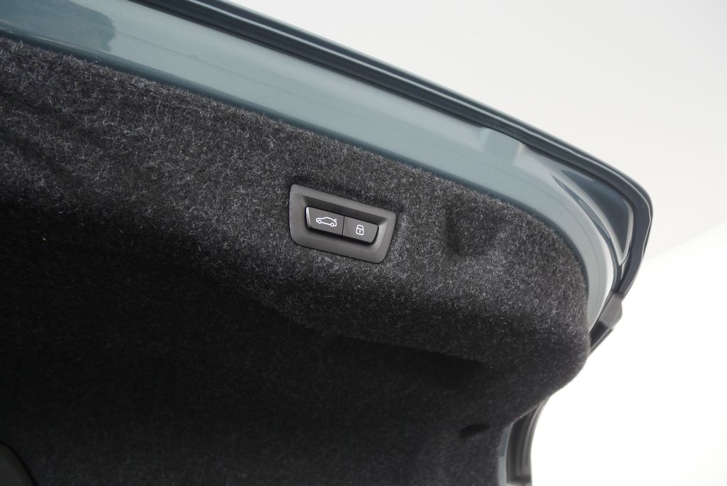 Thumbnail: 2025 BMW 5 Series - 19