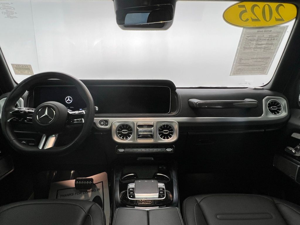 Thumbnail: 2025 Mercedes-Benz G-Class - 6