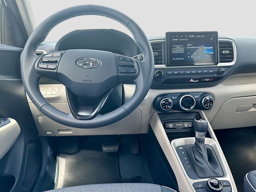 Thumbnail: 2025 Hyundai Venue - 17
