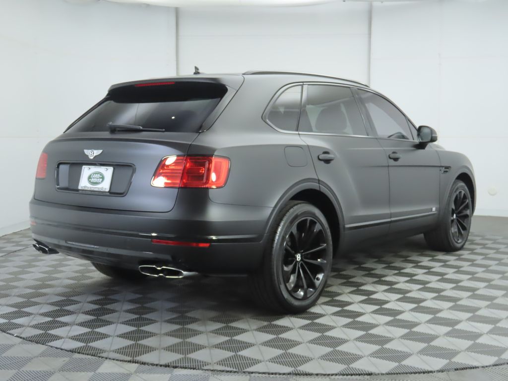 Thumbnail: 2019 Bentley Bentayga - 5