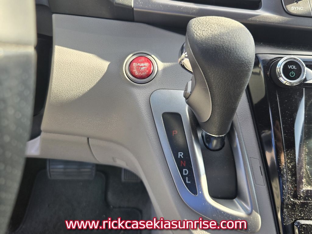 2014 Honda Odyssey - $10,920