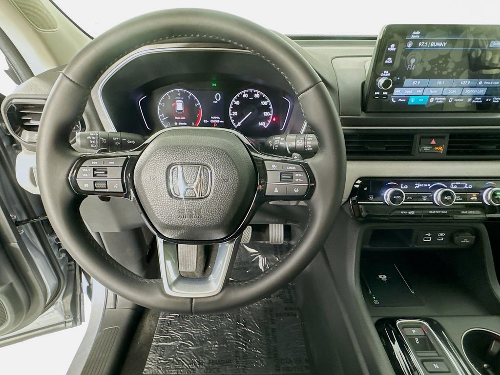 Used Car 2025 Honda Pilot  Ex-l For Sale Under $50,000 In Austin, Texas