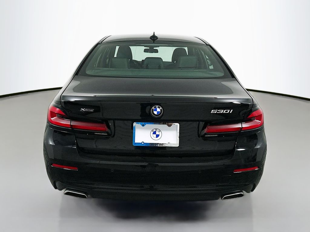 Thumbnail: 2022 BMW 5 Series - 6