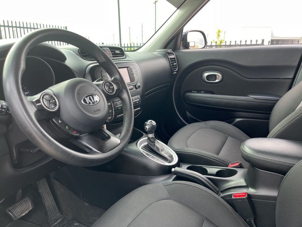 Thumbnail: 2017 Kia Soul - 17