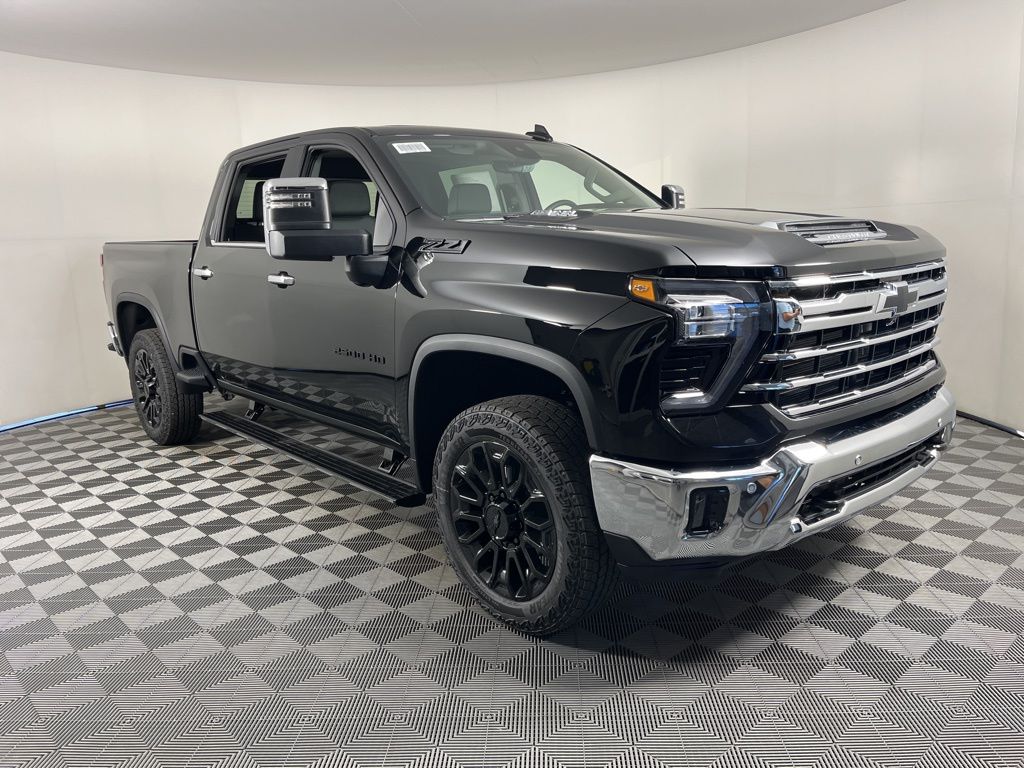 Thumbnail: 2026 Chevrolet Silverado 2500 - 6