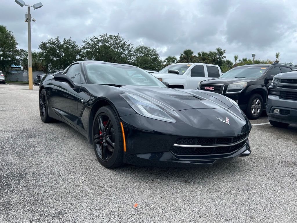 2017 Chevrolet Corvette Stingray 2