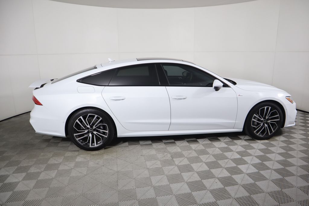 Thumbnail: 2025 Audi A7 - 4