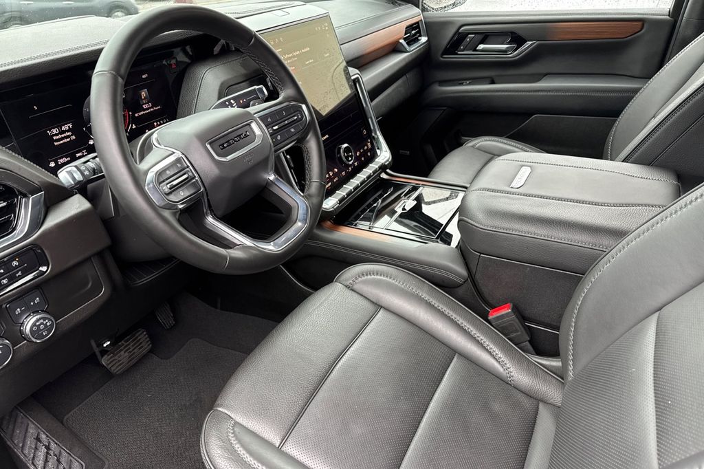 used 2025 GMC Yukon XL car, priced at $74,962