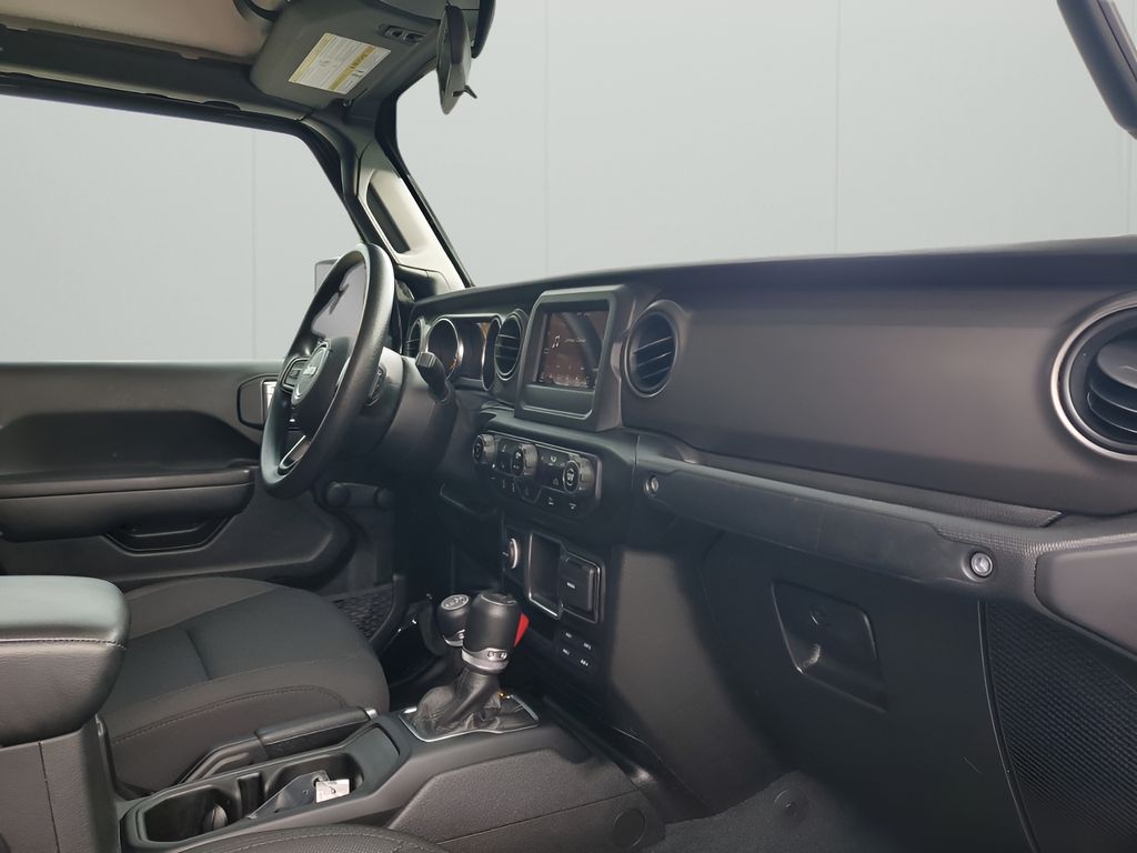 Used Car 2022 Jeep Gladiator  Sport For Sale Under $35,000 In Austin, Texas