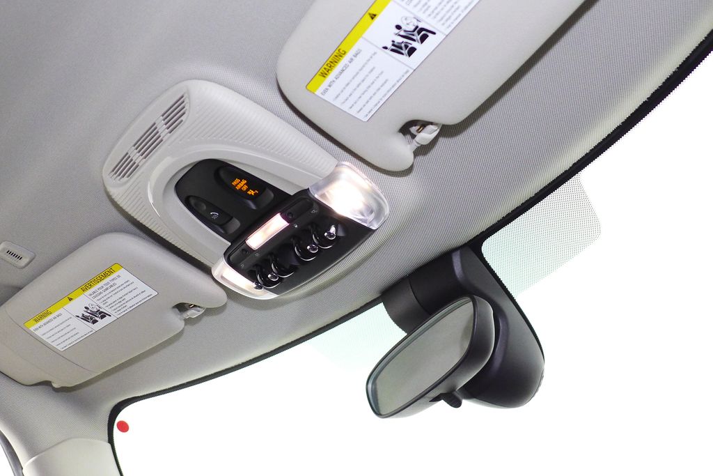 Thumbnail: 2023 MINI Cooper - 18