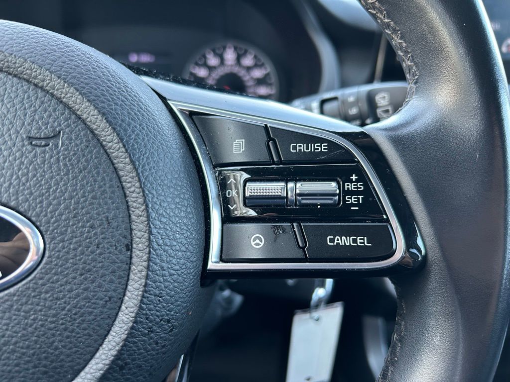 Thumbnail: 2021 Kia Seltos - 17