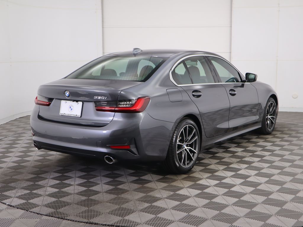 2022 BMW 3 Series 330i 5