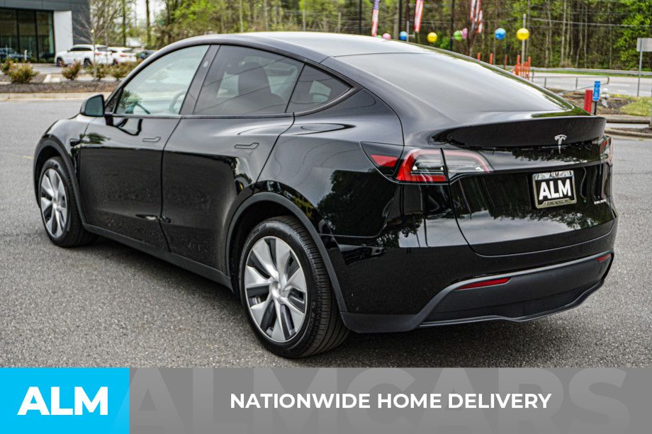 Used 2024 Black Tesla Long Range image 5