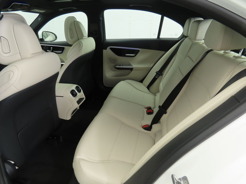 2025 Mercedes-Benz C-Class C 300 22