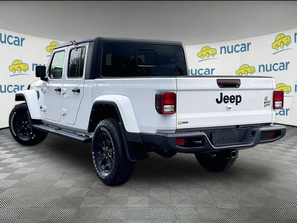 2022 Jeep Gladiator — photo 4