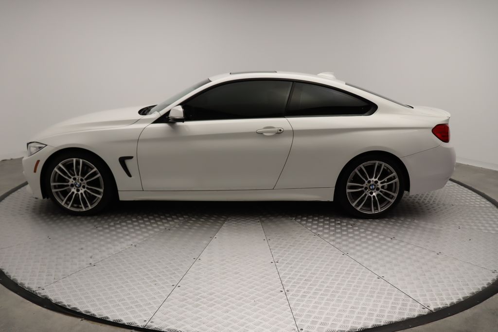 Thumbnail: 2015 BMW 4 Series - 12