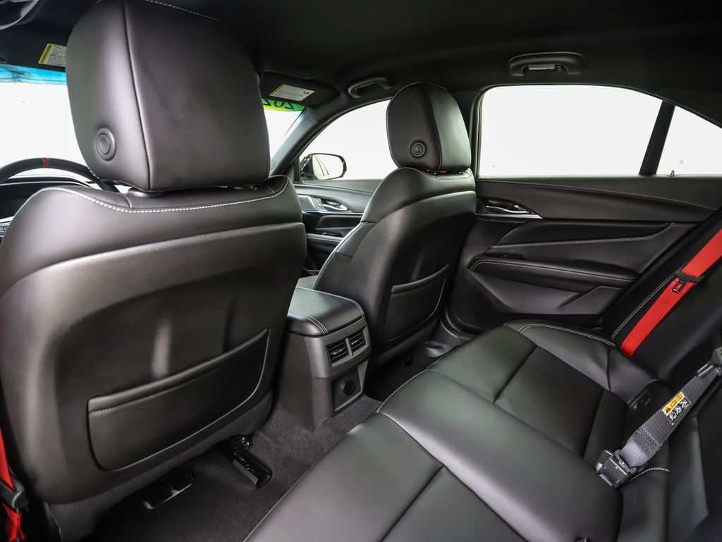 Thumbnail: 2022 Cadillac CT4 - 21