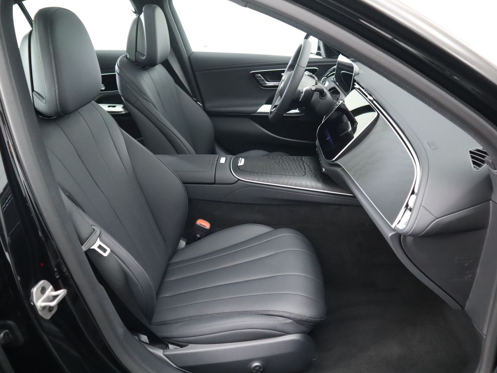 Thumbnail: 2026 Mercedes-Benz E-Class - 21