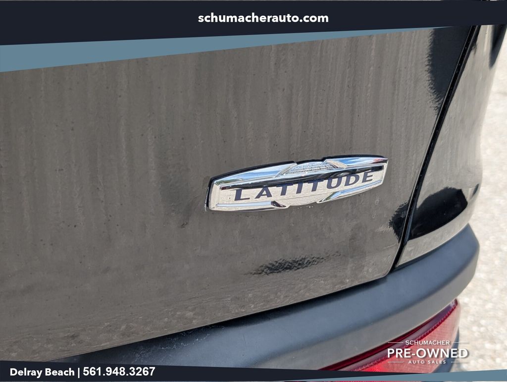 used 2015 Jeep Cherokee car, priced at $12,598