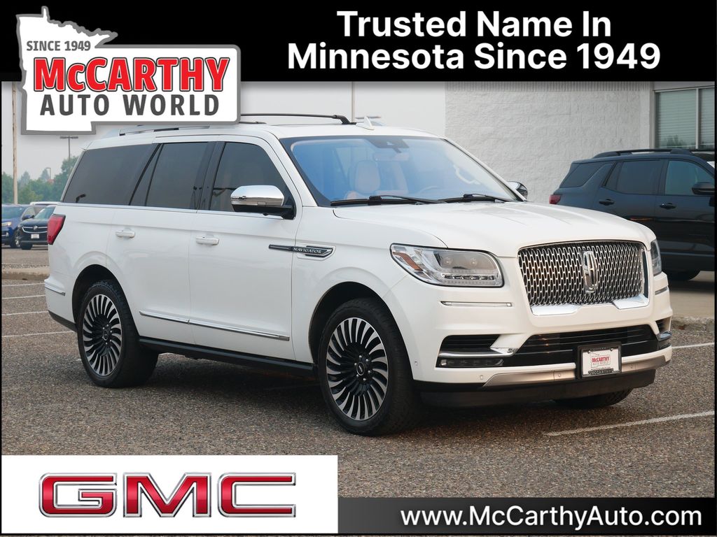 White 2020 Lincoln Navigator SUV / Crossover Four-Wheel Drive Automatic