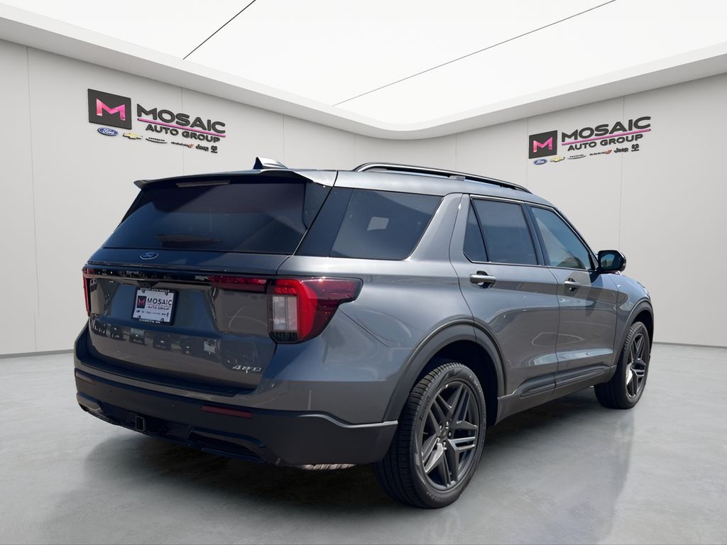 2025 Ford Explorer