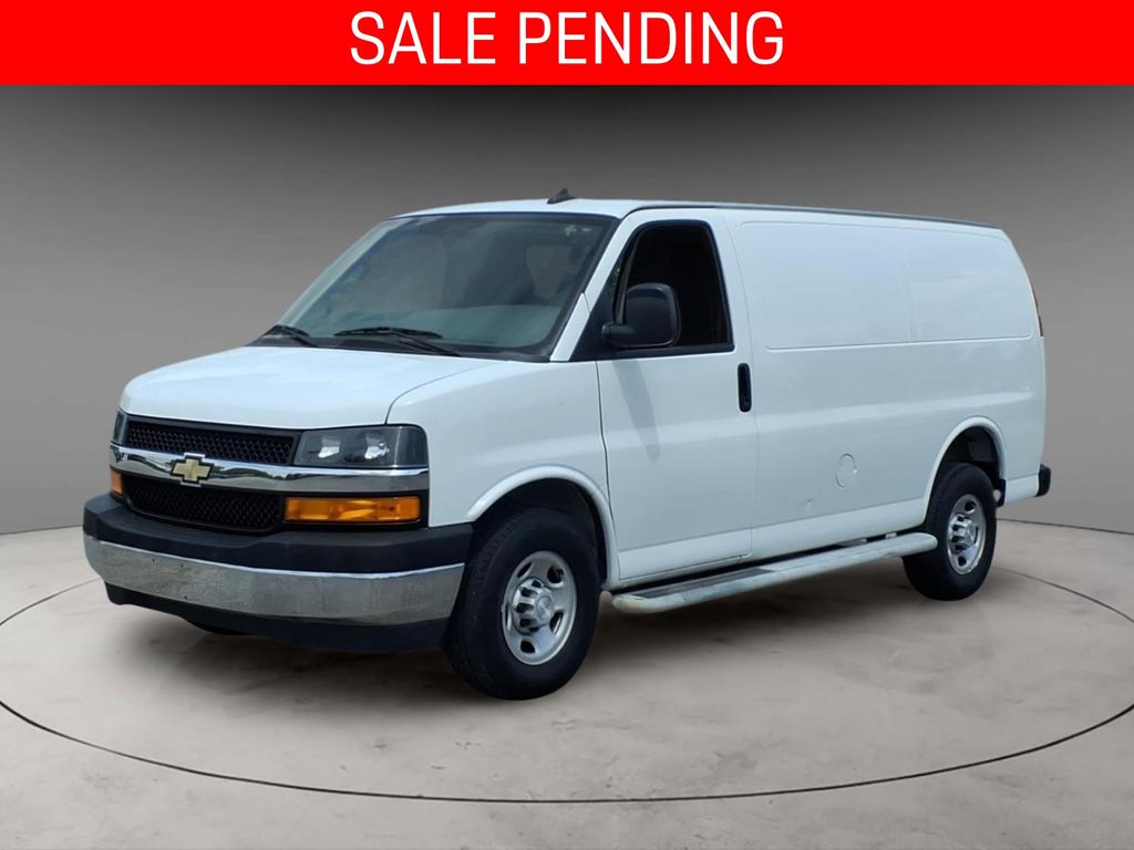 Summit White 2020 Chevrolet Express Cargo 2500 RWD Van Rear-Wheel Drive 6-Speed Automatic Overdrive