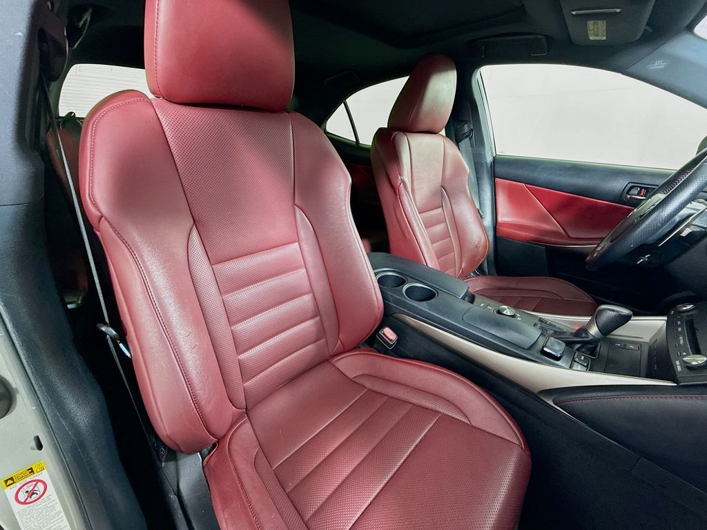 Thumbnail: 2015 Lexus IS - 29