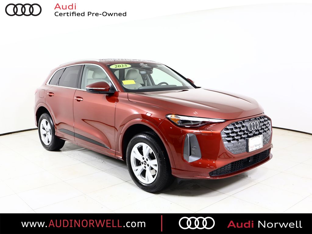 Florett Silver Metallic 2025 Audi Q5 SUV / Crossover All-Wheel Drive 7-Speed Automatic