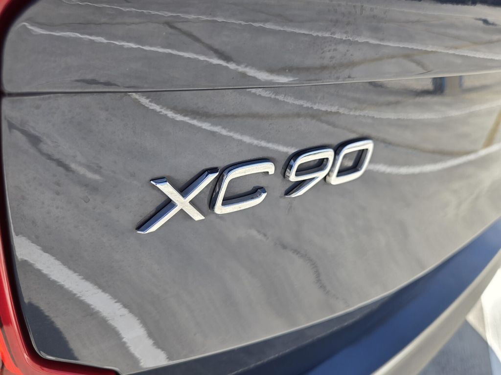 2020 Volvo XC90 - $20,859