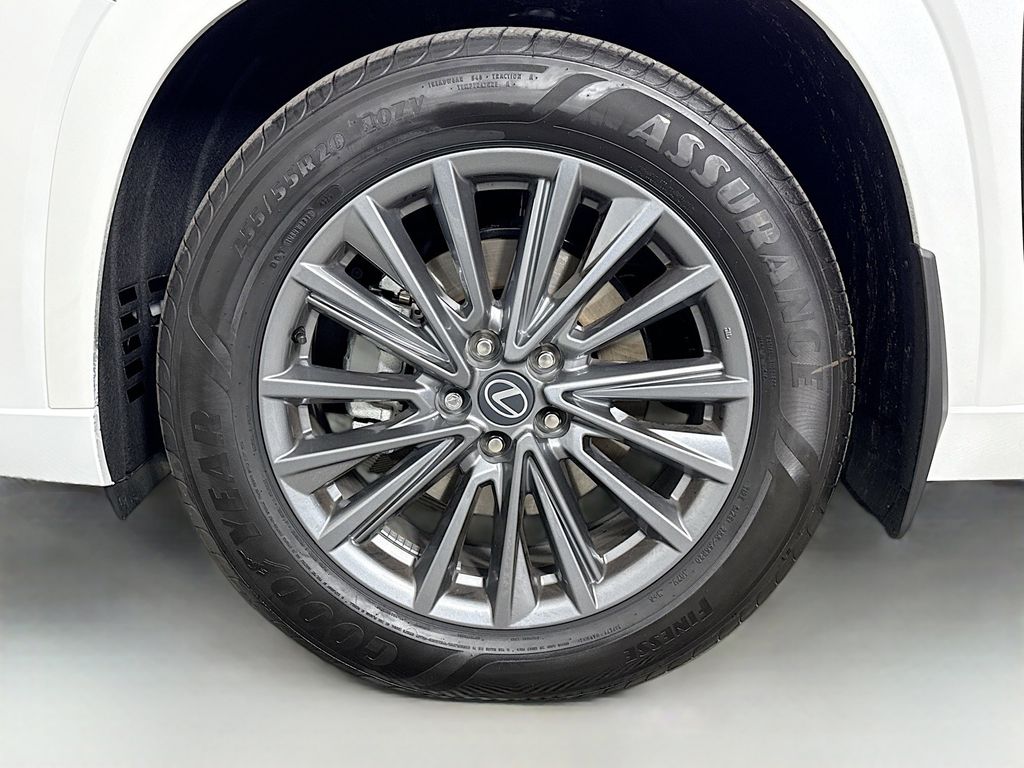 Thumbnail: 2026 Lexus TX - 32