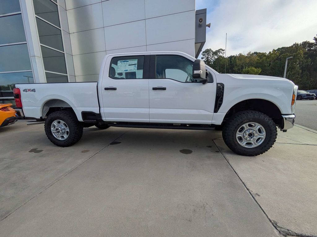 2027 Ford F-250 Super Duty XL