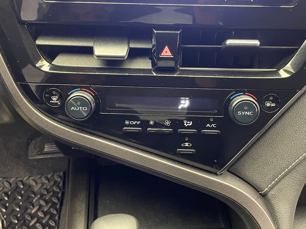 2023 Toyota Camry SE 27