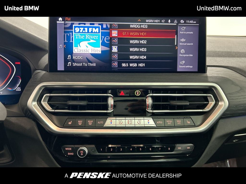 2025 BMW X4 xDrive30i 16
