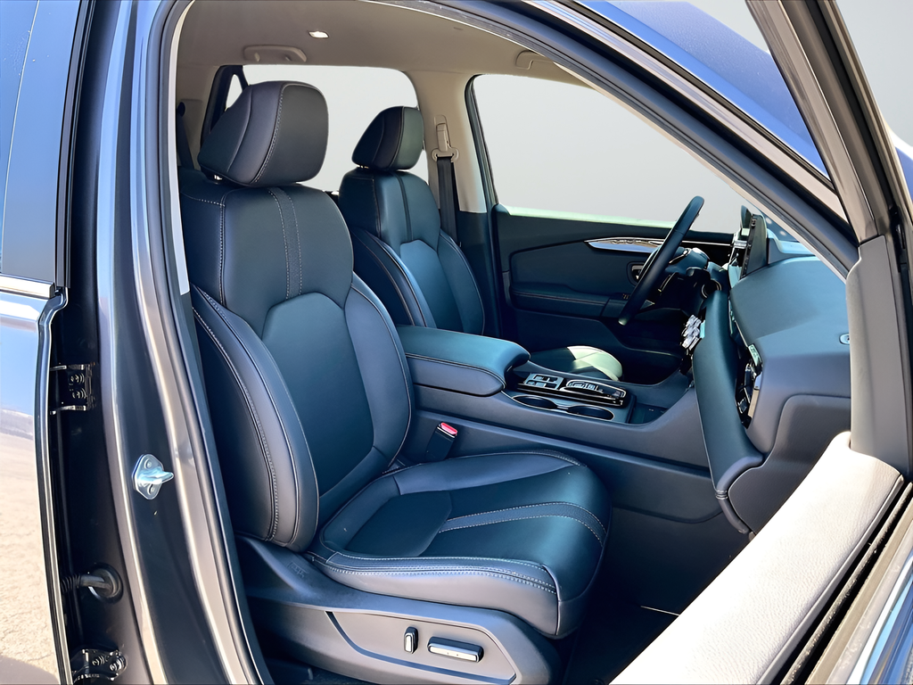 Used 2025 Honda Pilot EX-L 4D Sport Utility