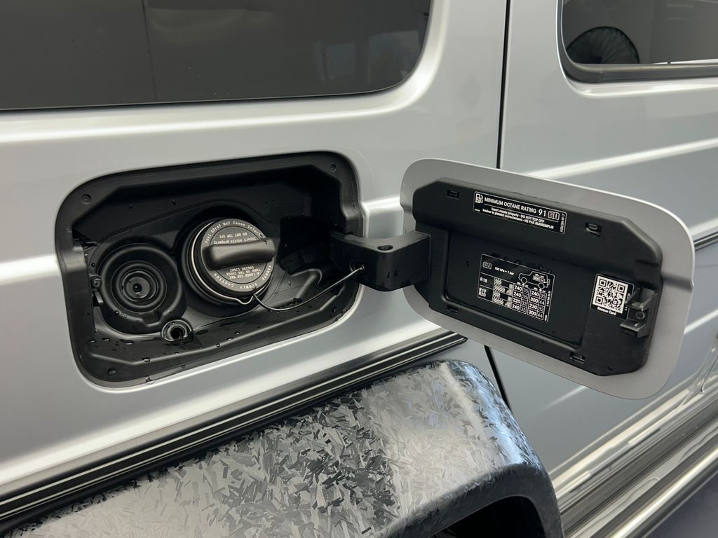 Used 2019 Iridium Silver Metallic Mercedes-Benz G 550 image 19