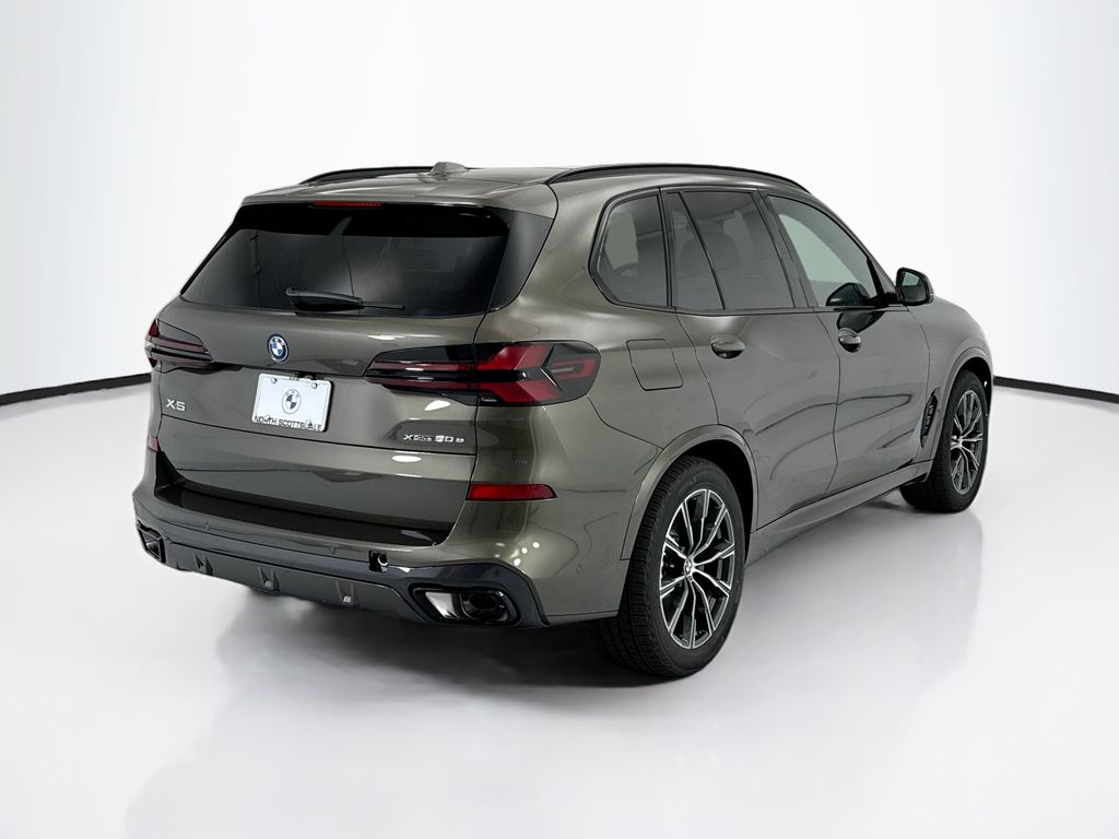 Thumbnail: 2026 BMW X5 - 5