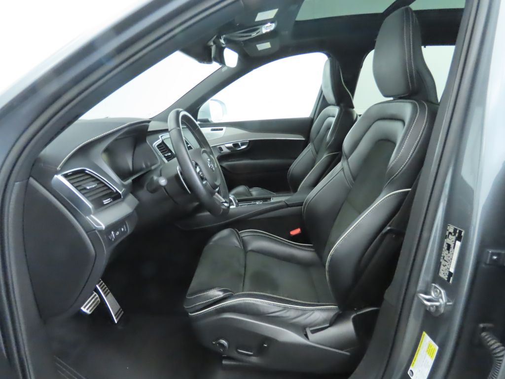2019 Volvo XC90 T8 R-Design 20