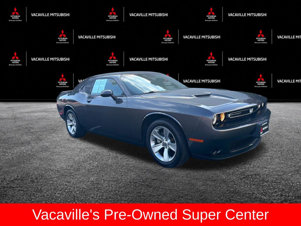 2021 Dodge Challenger SXT Auto's photo