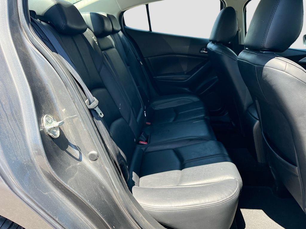 Used 2018 Gray Mazda Touring image 28