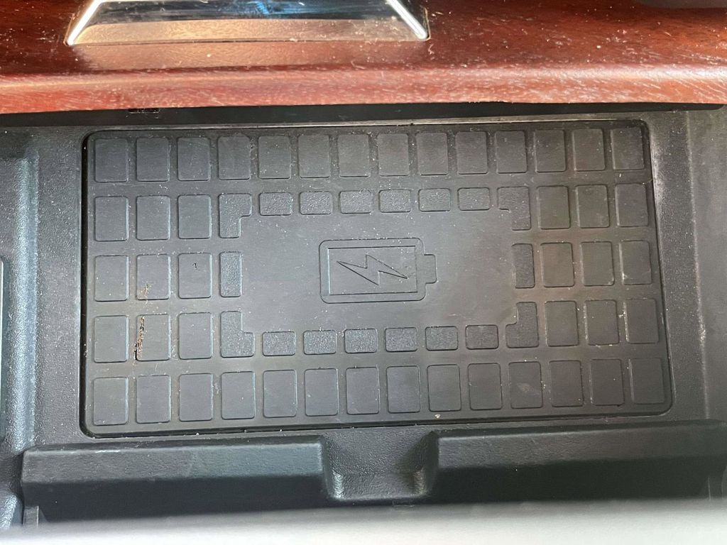 2022 Star White Metallic Tri-Coat Ford Super Duty F-250 SRW King Ranch 4X4 Truck