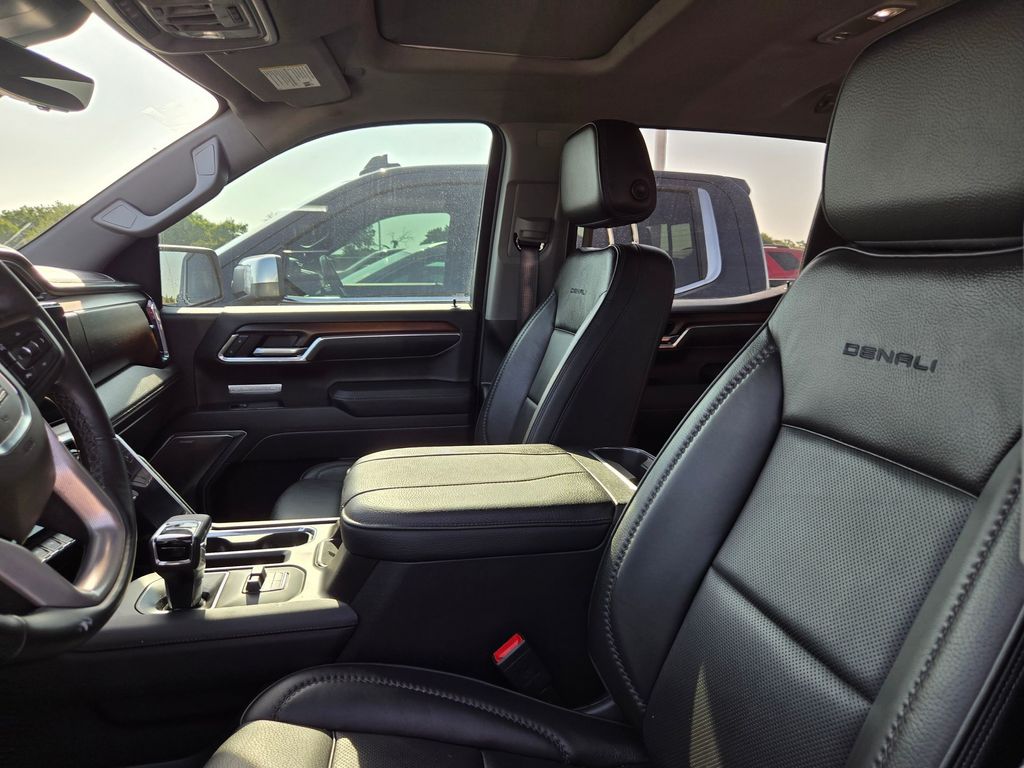 Used 2025 GMC Sierra 1500 Truck
