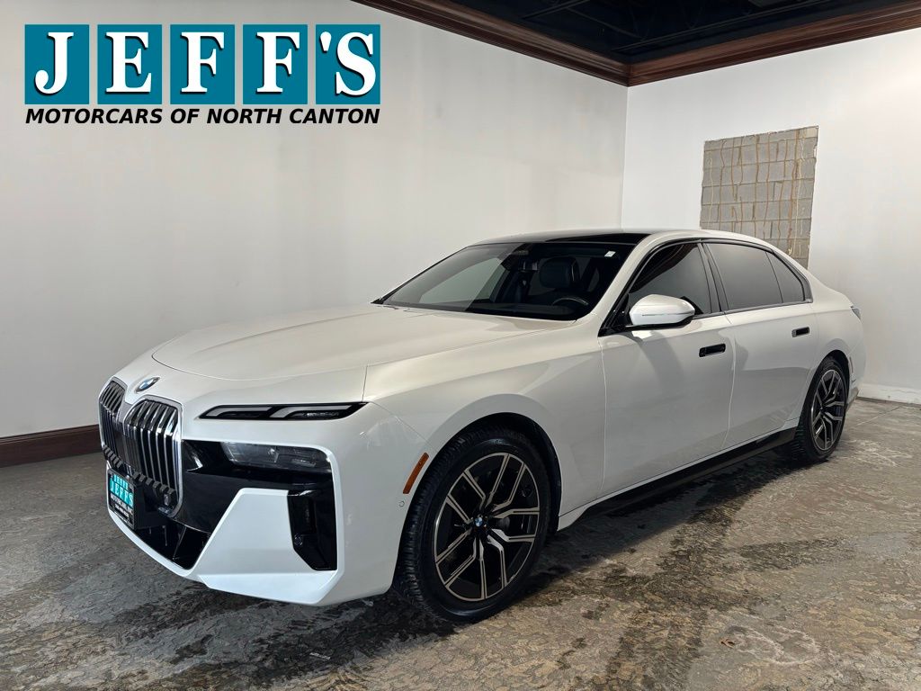 Mineral White Metallic 2025 BMW 7 Series 740i xDrive Sedan All-Wheel Drive 8-Speed Automatic