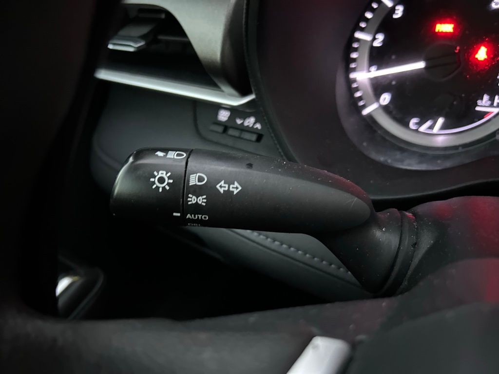 Thumbnail: 2023 Toyota Highlander - 22